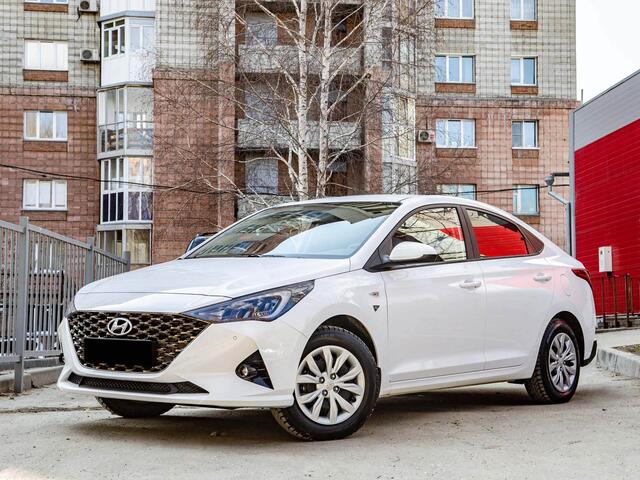 Hyundai Solaris 2024